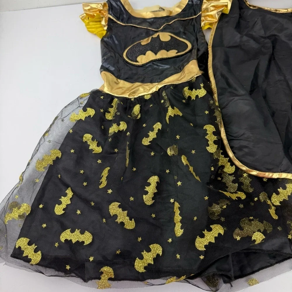 Girls Medium 7-8 Batgirl Costume Dress 5 Piece. Black and Gold